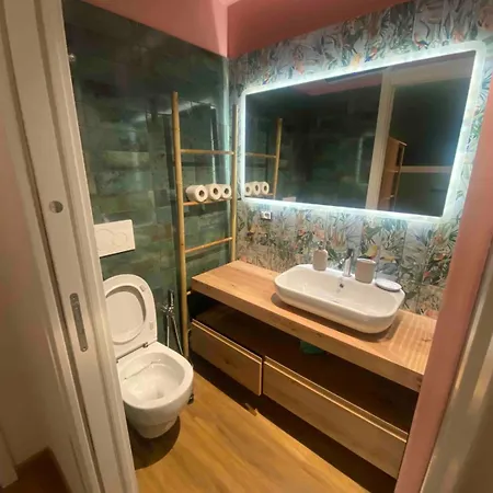 Eutierrableisurestay Romatermini Апартаменты *